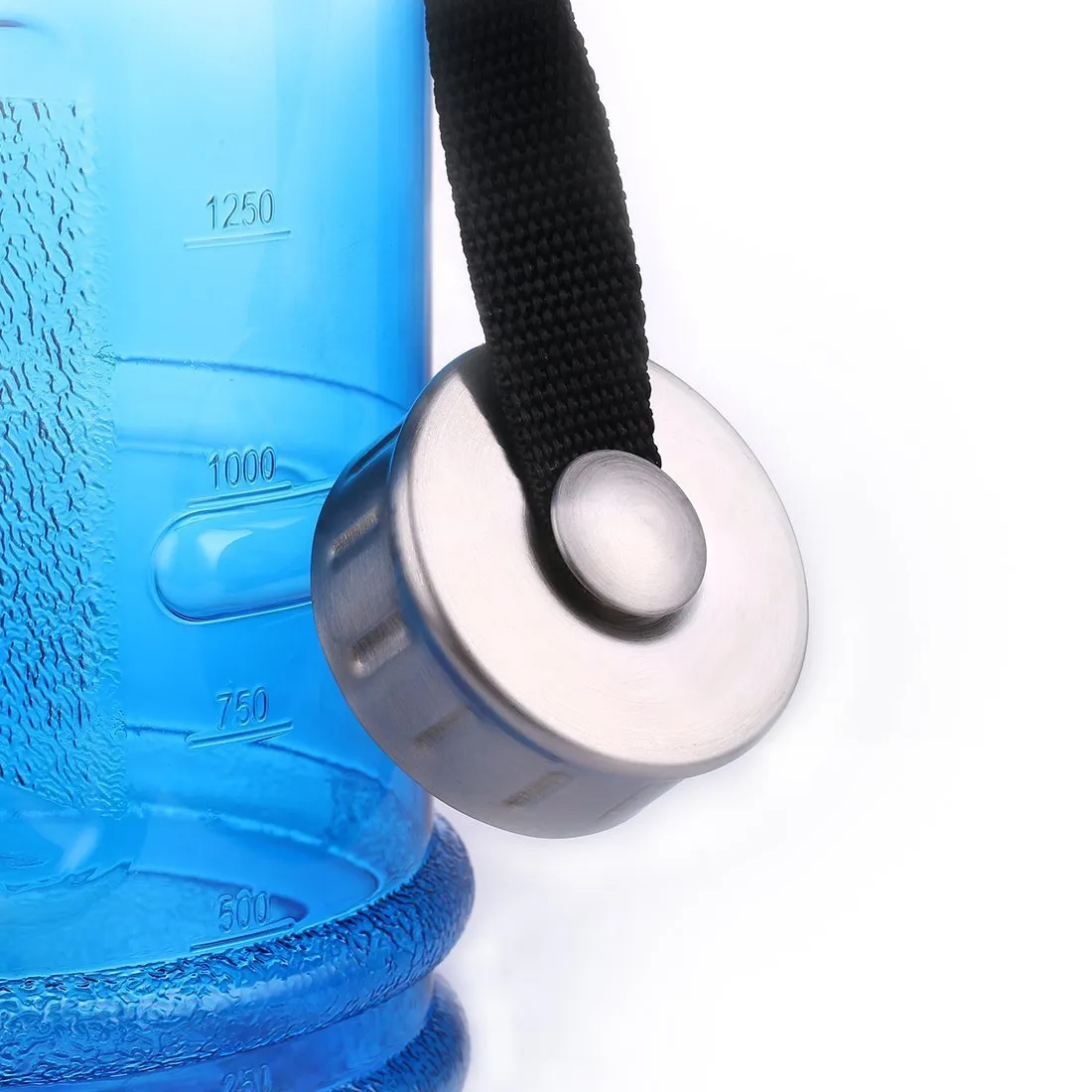 Large Capacity Outdoor Sports Plastic Cup