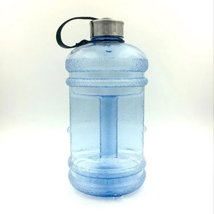 Large Capacity Outdoor Sports Plastic Cup